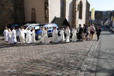 Feier der 1. Heiligen Kommunion in Sankt Crescentius (Foto: Karl-Franz Thiede)